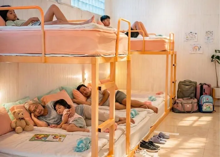 Lazy Sunday Khaosan * Bangkok