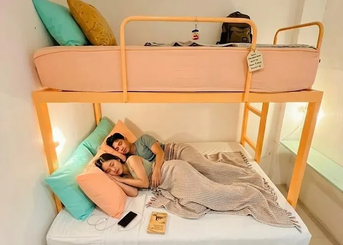 Lazy Sunday Khaosan Apartment *
